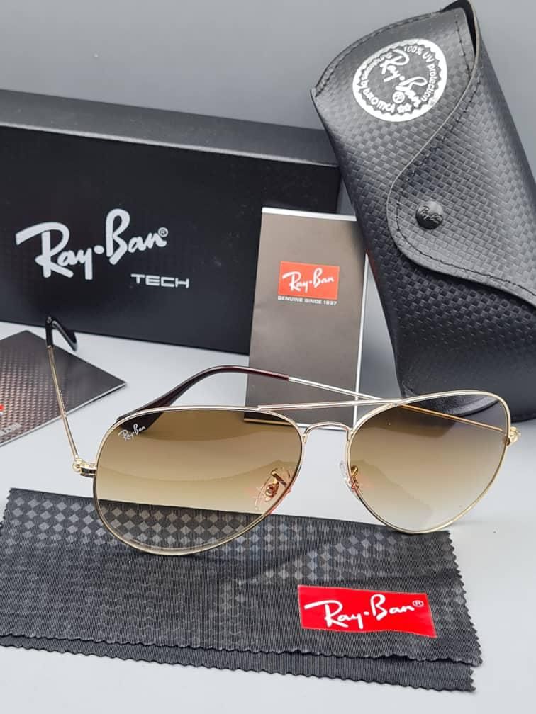 RAY BAN